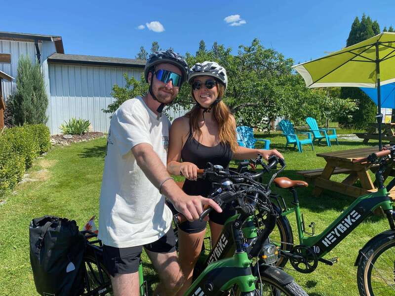 Kelowna: E-Bike Guided Wine Tour with Lunch & Tastings - Why this e-bike wine tour feels different