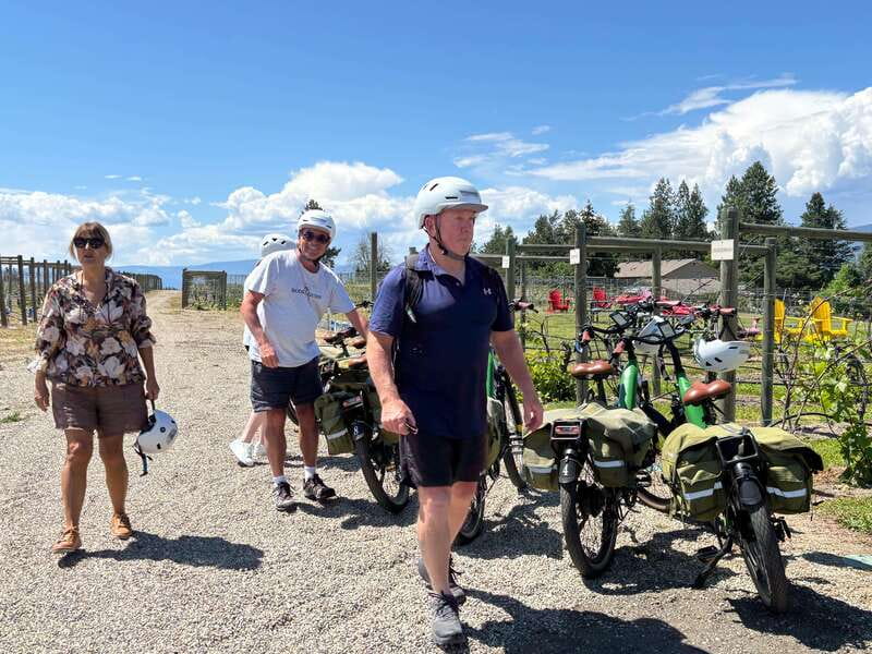 Kelowna: E-Bike Guided Wine Tour with Lunch & Tastings - Sperling Vineyards, the first tasting