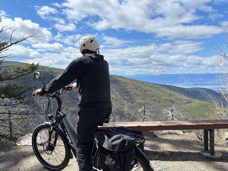 Kelowna: E-Bike Rental with In-App Navigation Guide - Should you book this Kelowna e-bike experience?