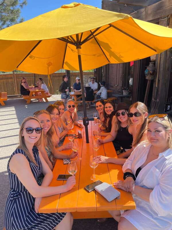Kelowna: East Kelowna Full Day Guided Wine Tour - Summerhill Pyramid Winery adds a different stop