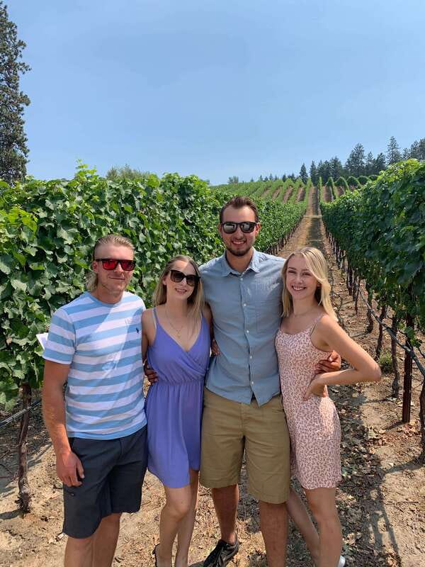 Kelowna: East Kelowna Half Day Guided Wine Tour - Pickup from Kelowna and the 15-minute ride east