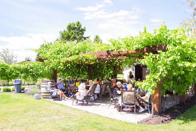 Kelowna Guided E-Bike Wine Tour with Tastings and Okanagan Lunch - Starting at Lakeside Eco-Sports on Bernard Avenue