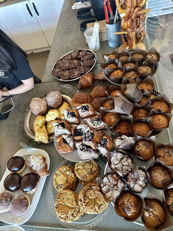 Kelowna: Walking Food Tour with 7 Tastings and 4 Drinks - BNA Brewing Co. brings food, drink, and local character