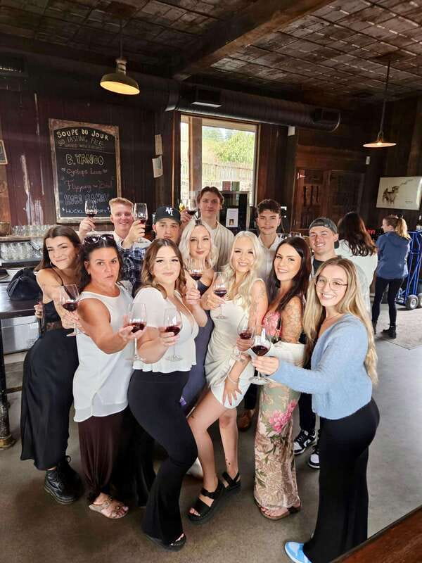 Kelowna: West Kelowna Full Day Guided Wine Tour - Volcanic Hills and a memorable welcome