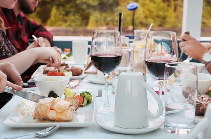 Kingston: Sunset Dinner Cruise - Practical tips for a better evening