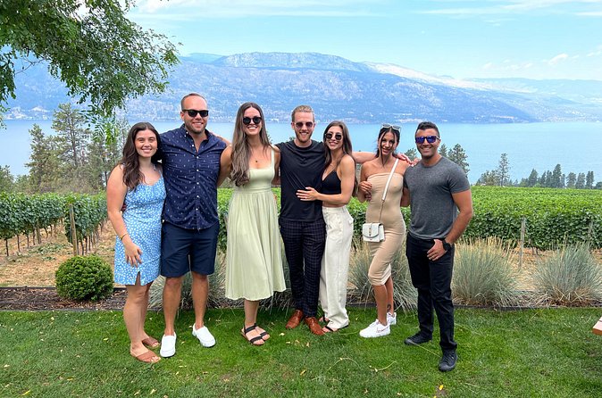 Lake Country Half Day Wine Tour - The missing lunch stop deserves attention