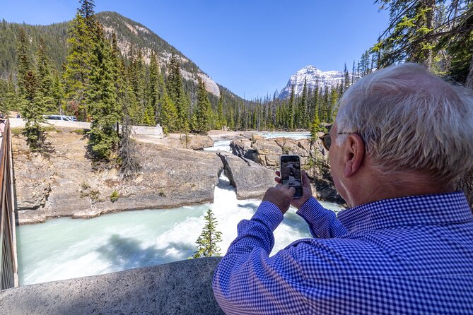 Lake Louise and Moraine Lake Full Day Tour - Castle Mountain and Morant’s Curve set the tone