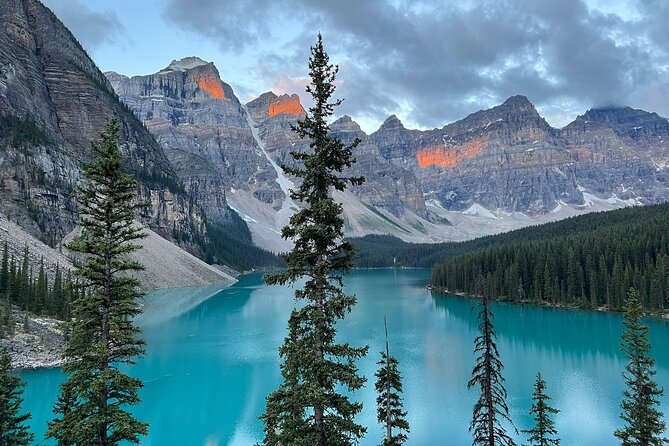 Lake Louise Moraine Lake Johnston Canyon 1.5h Half Day Tour - The driver-guide can shape the whole outing