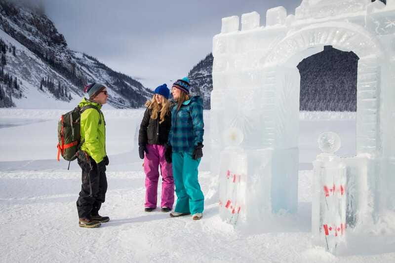 Lake Louise Winterland Tour - Guides who add more than directions