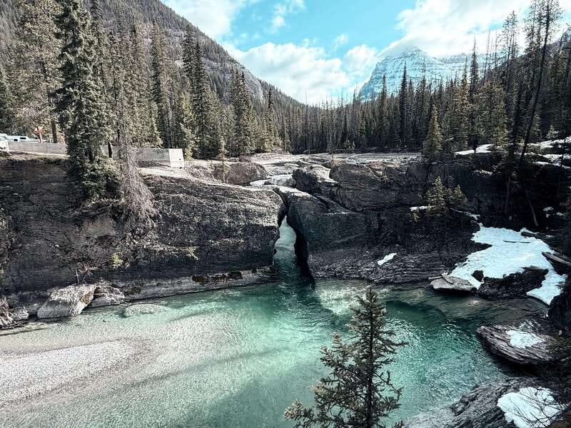 Lake Moraine Lake Louise Johnston Canyon Banff Town Day Tour - Banff Town for a change of pace