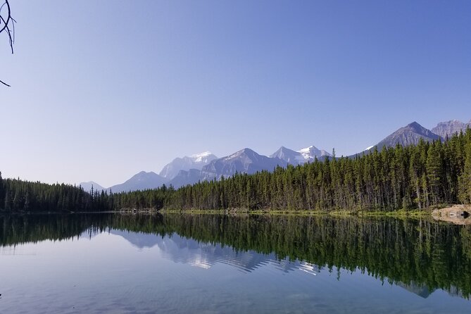 Lake View Tour-Lake Moraine, Louise, Emerald, Peyto, Vermillion - Crowfoot Glacier and Bow Lake on the Icefields Parkway
