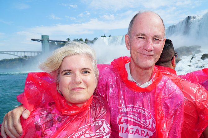 Luxury Small-Group Niagara Falls Day Tour from Toronto with Hornblower Cruise - How the small group affects the day