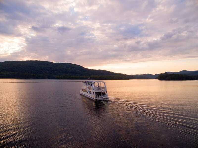Mont-Tremblant: Guided Scenic Lake Cruise - Key points to know before you board