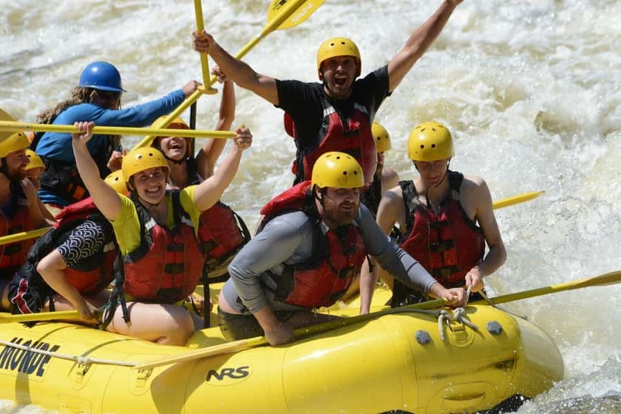 Mont-Tremblant: Half-Day White Water Rafting - The Rouge River, with rapids and sandy beaches