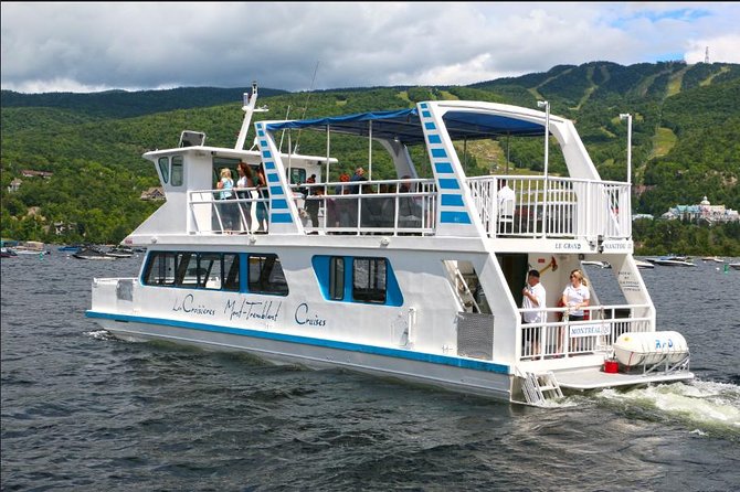 Mont-Tremblant Lake Cruise - What happens during the one-hour cruise