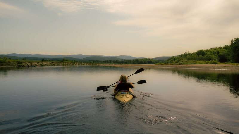 Mont-Tremblant: Self guided kayak/paddleboard on Rouge River - The first 3 kilometers beside the highway
