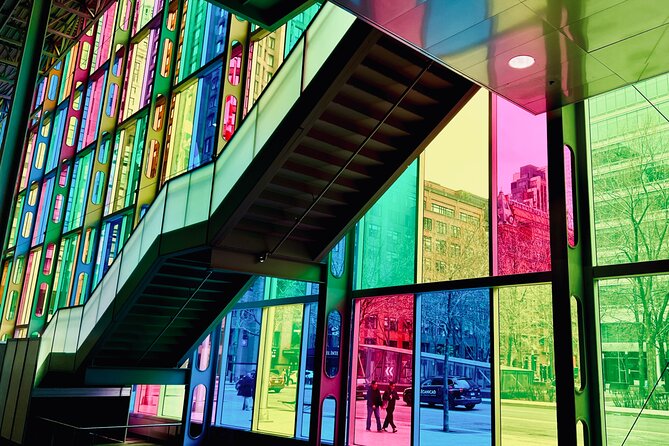 Montreal: 3-Hour Private Car Tour with Expert & Free Pick up - Mount Royal Chalet and the city from above