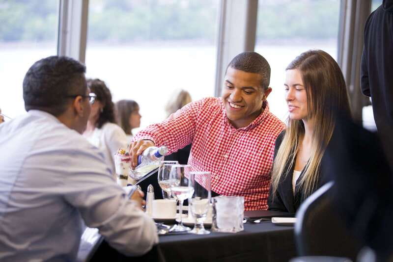 Montréal: 3 or 5-Course Dinner Cruise with DJ & Dancing - The Cost at $131 Per Person
