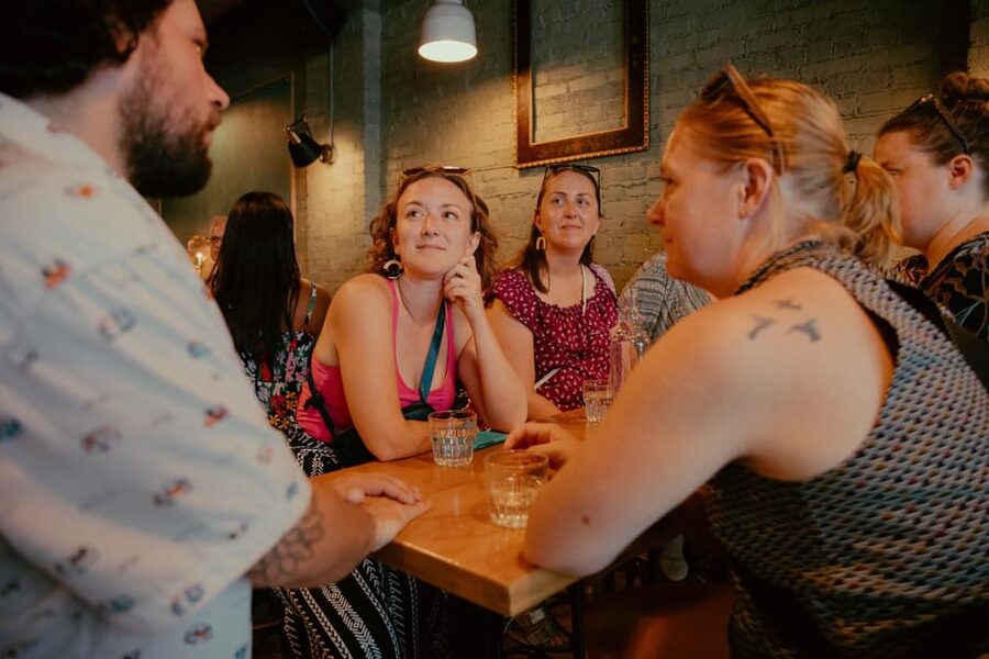 Montreal: Brewpub Experience Beer Tasting & Walking Tour - A shorter stop at Bar Pamplemousse