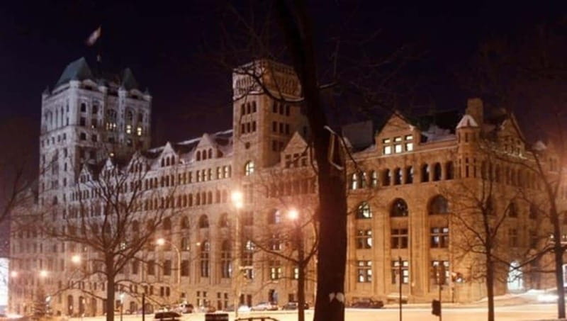 Montreal : Downtown & Underground Walking Tour with a Guide - McGill University brings a scholarly start