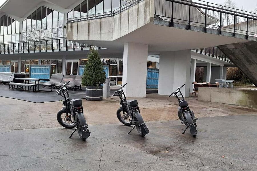 Montreal: E-Bike Sightseeing Tour - Who should book this experience?