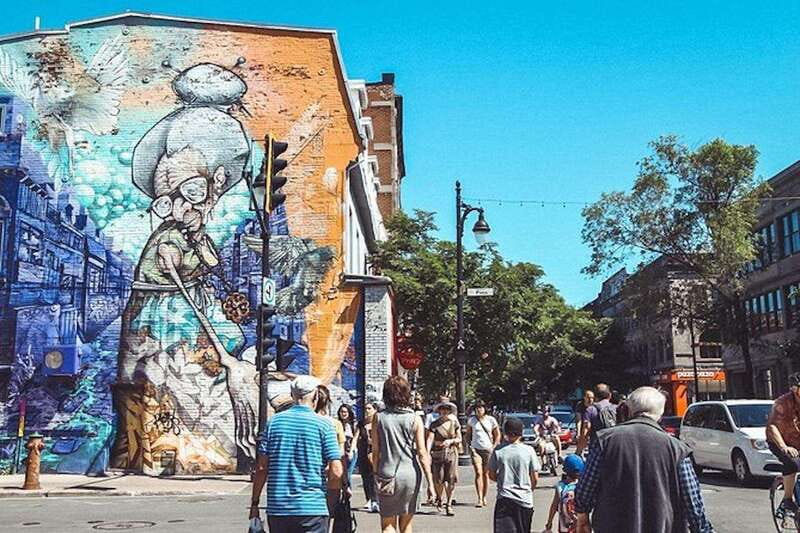 Montreal: Essential Neighborhoods Walking Tour + Basilica - The Underground City and a taste of Chinatown