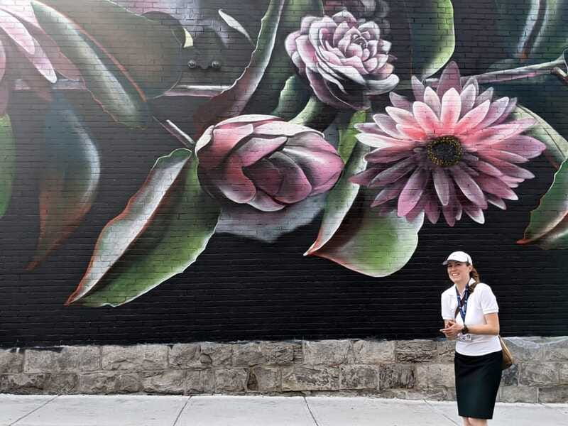 Montreal: Guided Walking Tour of Montreal's Murals - Shoes, weather, and walking comfort