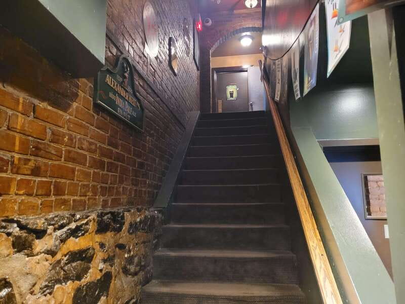 Montreal: Haunted Pub Crawl - Three bars, three changes of mood