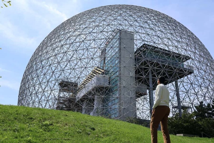 Montreal: Iconic Landmarks All-Inclusive VIP Experience - Saint Joseph’s Oratory and the quiet cemetery