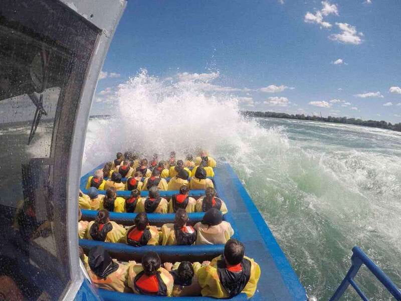 Montreal: Jet Boating on the Lachine Rapids - The Lachine Rapids: where the ride earns its price
