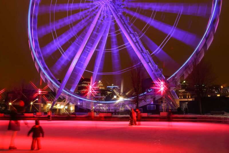 Montreal: La Grande Roue de Montréal Entry Ticket - Checking in beside the wheel