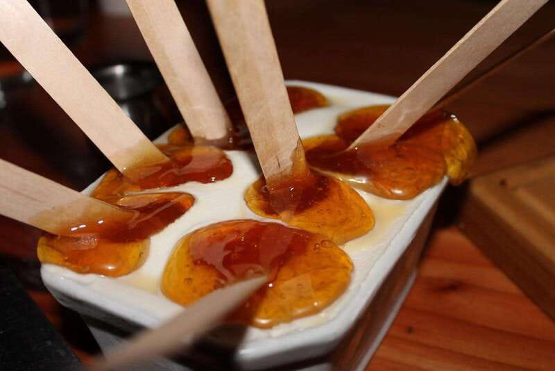 Montreal: Maple Syrup Tour with Sugar Shack & Local Cuisine - The maple taffy finale
