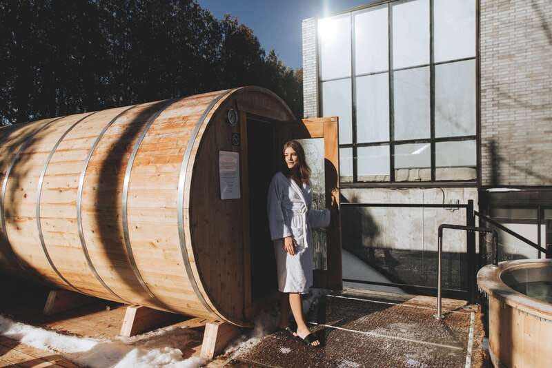 Montreal: Nordic Spa Thermal Experience - Timing, crowds, and the check-in question