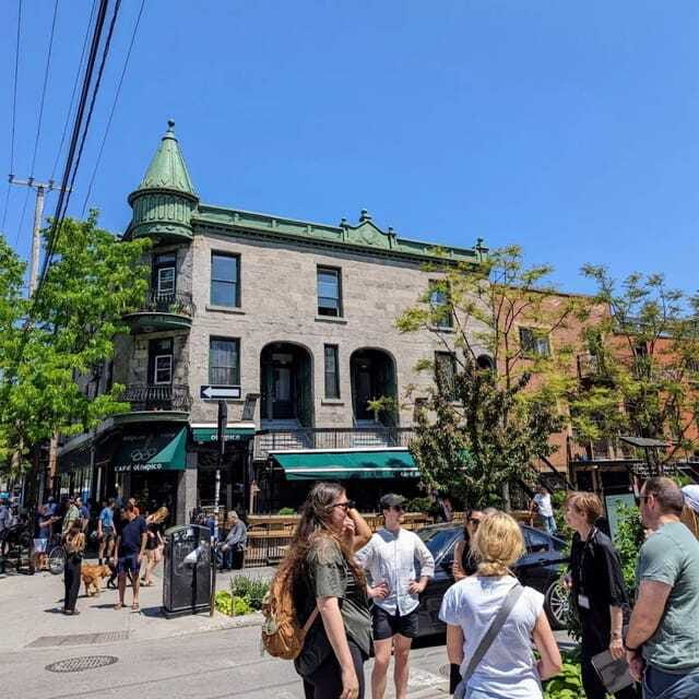 Montreal: Plateau Mont-Royal & Mile End Walking Tour - Pace, weather, and physical demands
