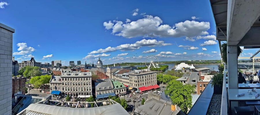 Montreal: Private 2h Walking Tour RESO and Old Montreal - McGill, Rue Sainte-Catherine, and the downtown core