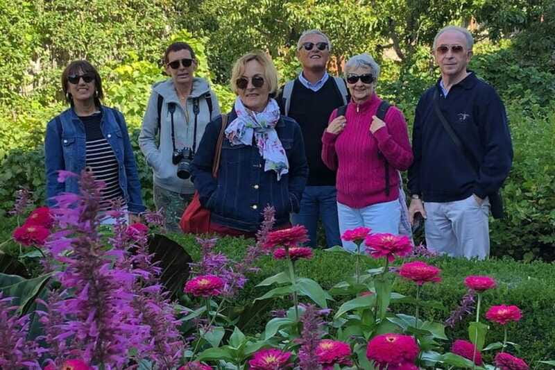 Montreal: Private custom walking tour with a guide - When an 8-hour route makes sense