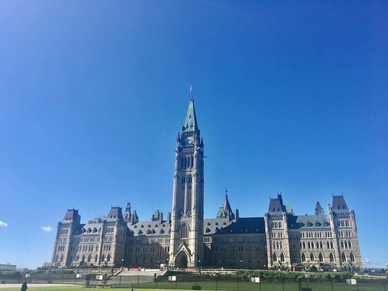 Montreal: Private Day Tour to Ottawa - Why Ottawa works as a day trip from Montreal