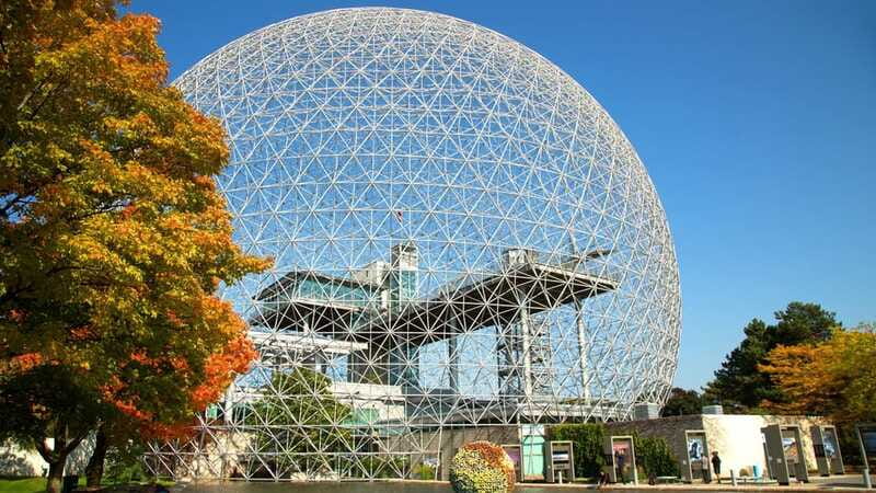 Montreal: Private Highlights & Hidden Gems Tour with a Local - Old Montreal and the city’s 400-year story