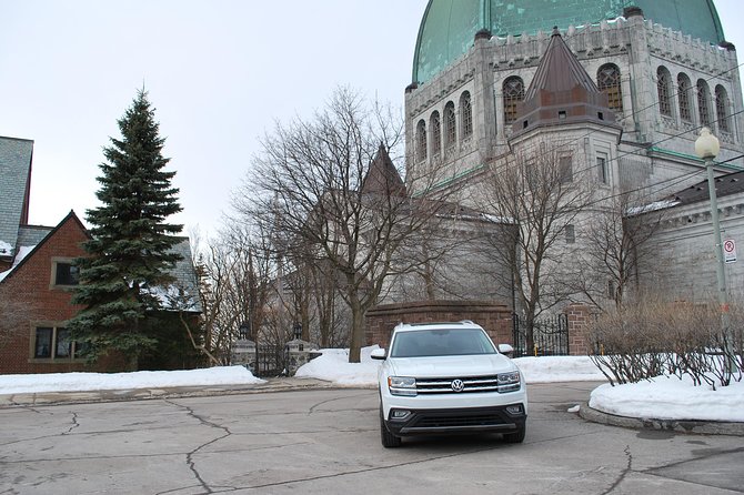 Montreal Private Vehicle City Tour - Downtown Montreal and the Underground City option
