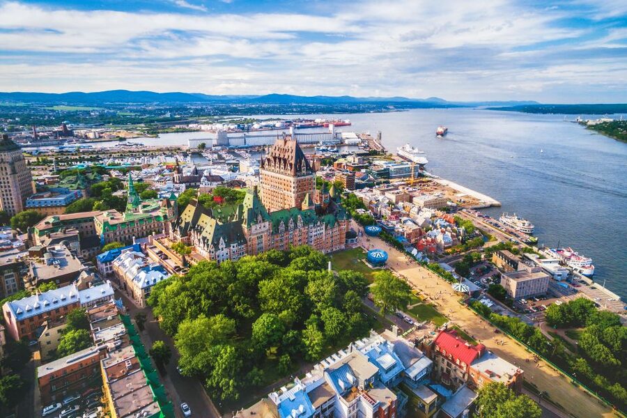 Montreal: Small Group Tour with River Cruise and Notre Dame - Is $160 a fair price?