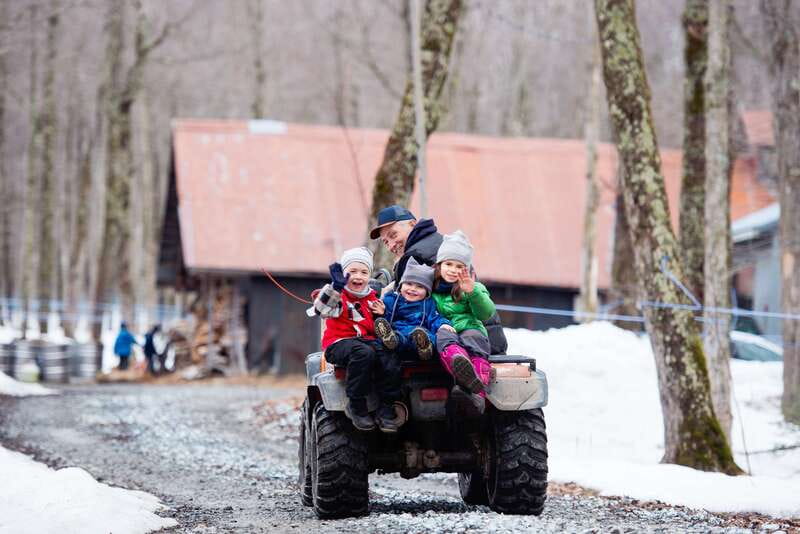 Montreal: Sugar Shack Maple Syrup Day Trip with Lunch - Booking flexibility and the final ride home