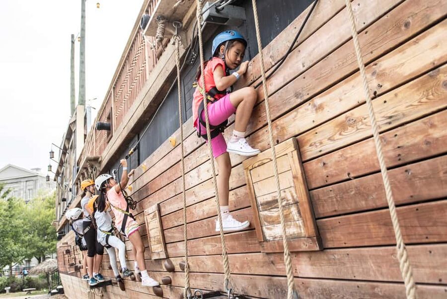 Montreal: Voiles En Voiles Aerial Park Admission Ticket - Key points at a glance