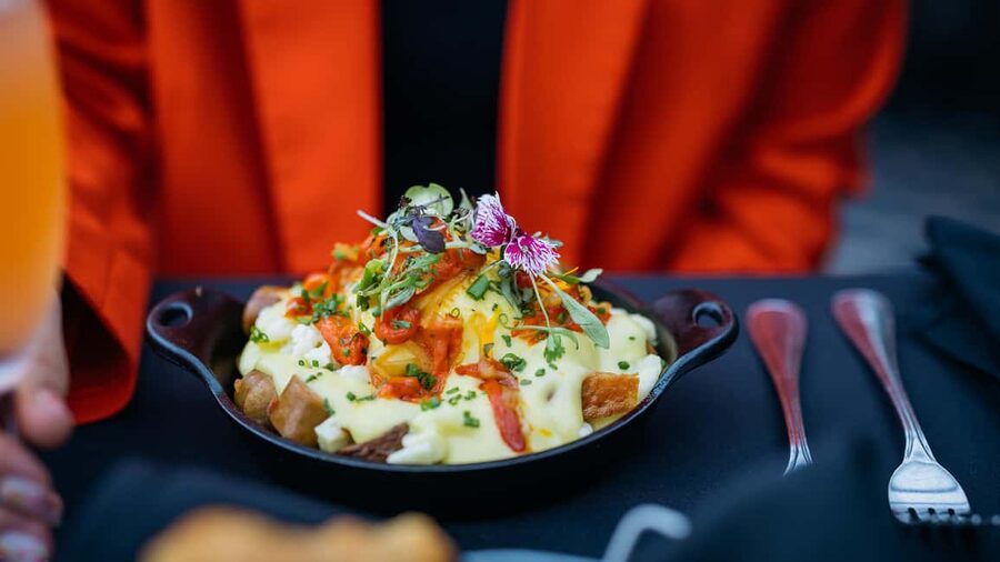 Montréal: Weekend River Brunch Cruise - The Three-Course Brunch: Hearty, Local, and Filling