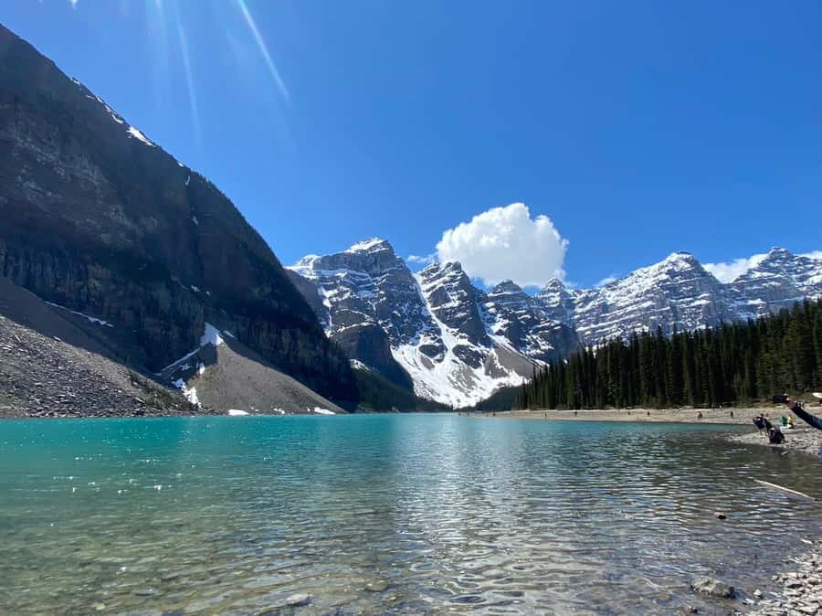 Moraine Lake 1.5hr & Lake Louise Shuttle from Canmore/Banff - The trade-off: fixed timing and limited free time