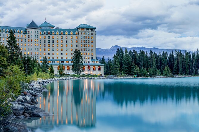 Moraine Lake and Lake Louise day Tour from Canmore and Banff - Two hours beside Lake Louise