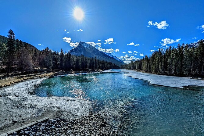 Moraine Lake Banff Town Lake Louise Johnston Canyon - What this Banff day tour is really offering