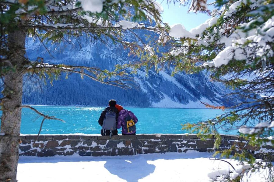 Moraine Lake: Lake Louise & Yoho & Moraine Lake Day Tour - Emerald Lake: a quick look at Yoho’s blue-green water