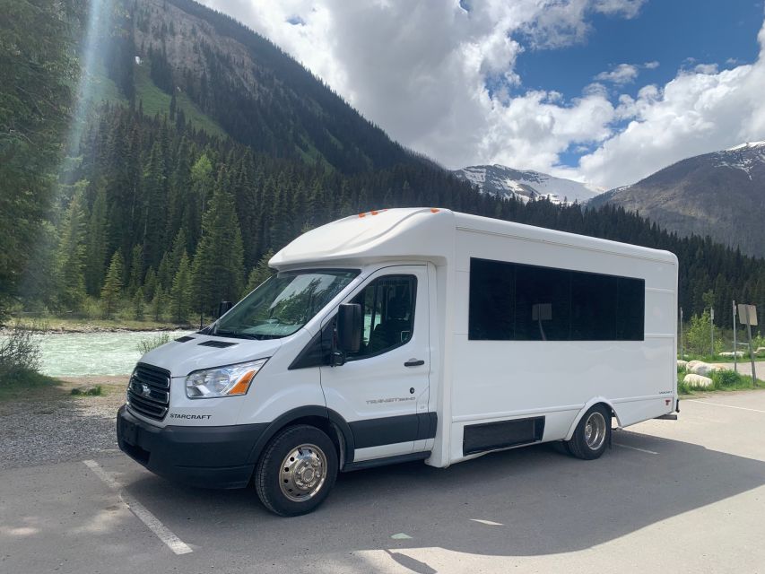 Moraine Lake & Larch Valley Hike - The morning ride from Banff or Lake Louise