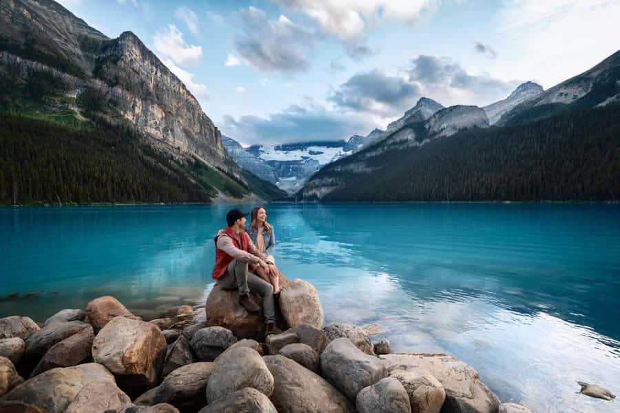 Moraine Lake Louise Emerald Johnston Canyon Banff Yoho Tour - Moraine Lake: the tour’s biggest practical advantage