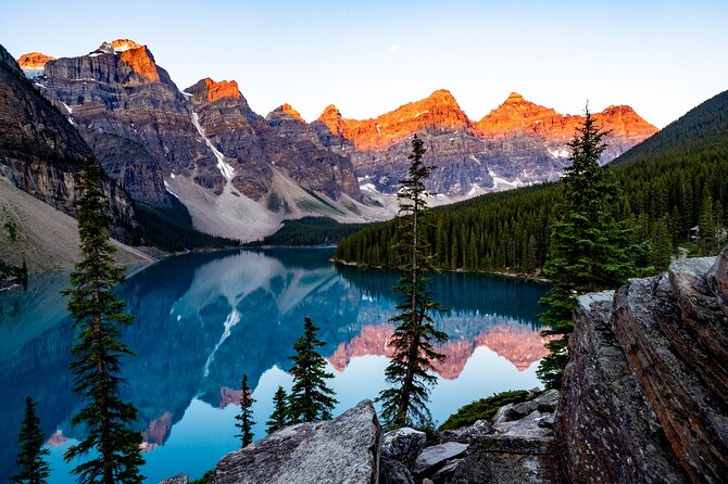 Moraine Lake Sunrise(2.5hrs)&Lake Louise(2hrs) from Canmore/Banff - The practical verdict